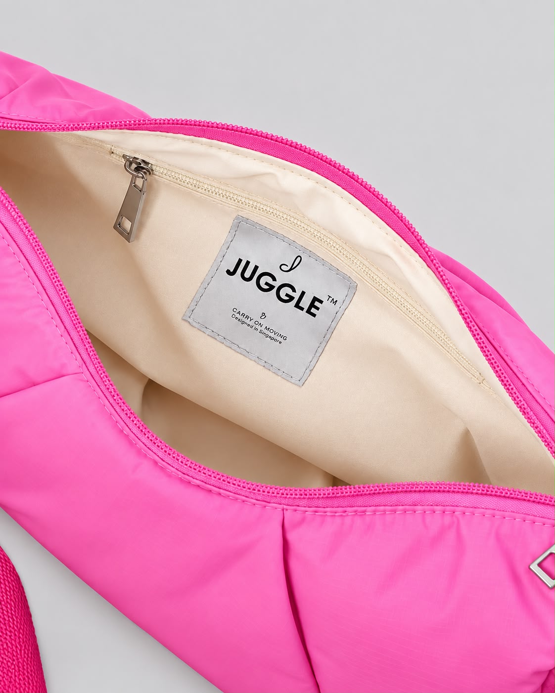 JUGGLE™ Hug